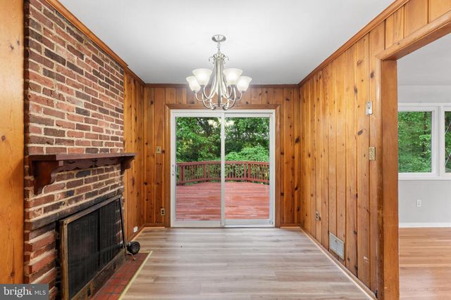 6705 JEROME ST, Springfield, VA 22150