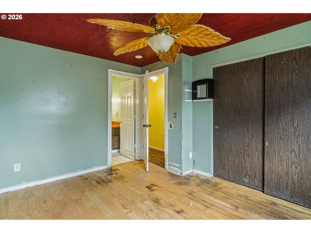 2160 Se 135TH Ave, Portland, OR 97233