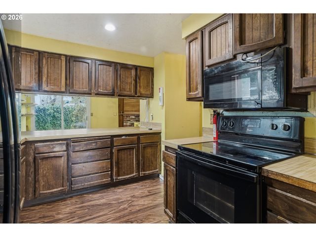 2160 Se 135TH Ave, Portland, OR 97233