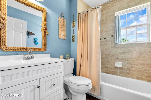 124 Atrium Drive, Brick, NJ 08723