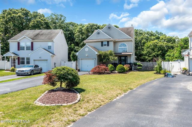 124 Atrium Drive, Brick, NJ 08723