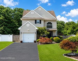 124 Atrium Drive, Brick, NJ 08723