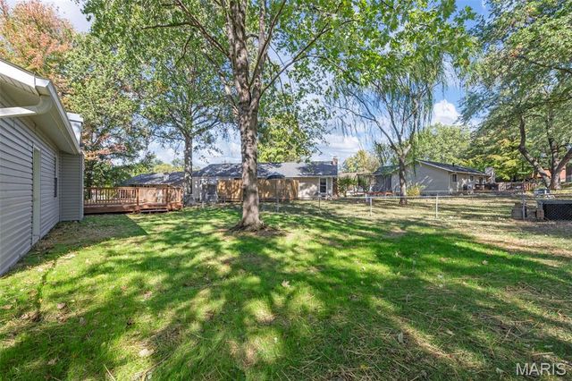 36 Longleaf Court, St Charles, MO 63303