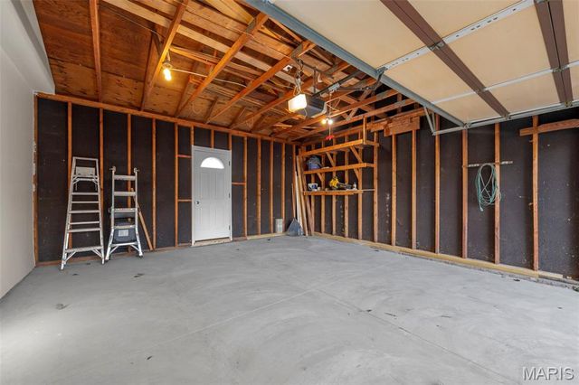 36 Longleaf Court, St Charles, MO 63303