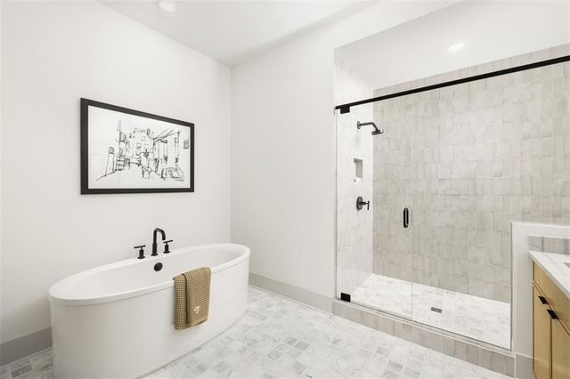 2246 Crestview Drive 34, Brookhaven, GA 30319