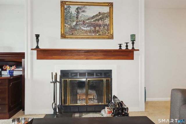 140 Kane Street B9, West Hartford, CT 06119