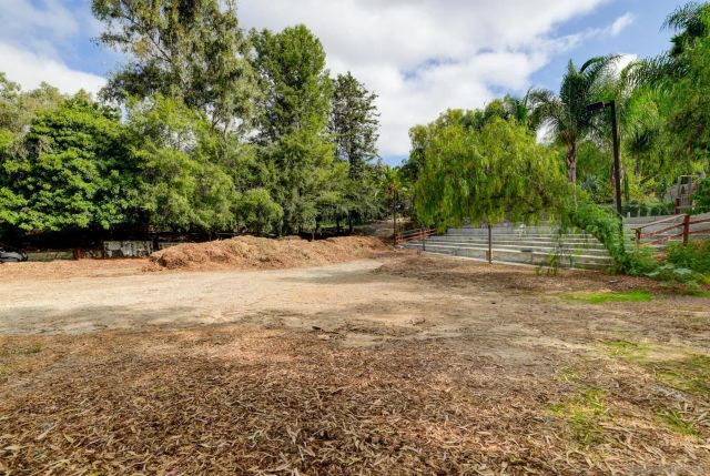 30015 Ridge Creek Rd, Valley Center, CA 92082
