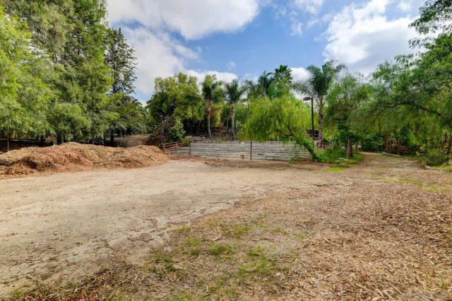 30015 Ridge Creek Rd, Valley Center, CA 92082