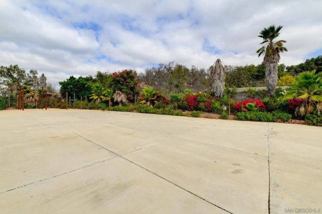 30015 Ridge Creek Rd, Valley Center, CA 92082