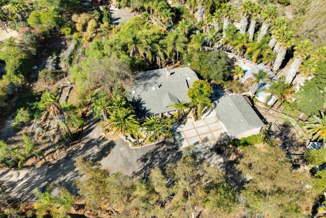 30015 Ridge Creek Rd, Valley Center, CA 92082
