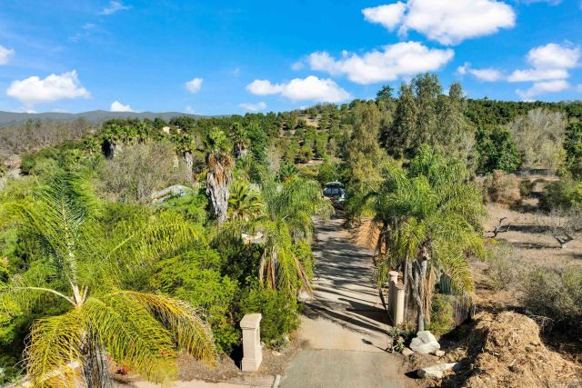 30015 Ridge Creek Rd, Valley Center, CA 92082