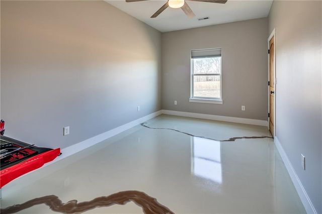 34536 W 231 Street, Edgerton, KS 66012