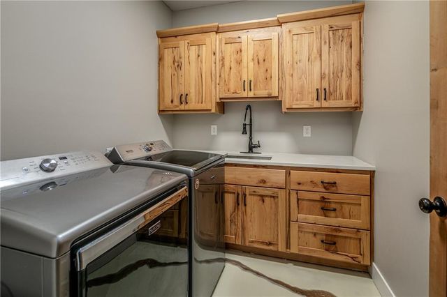 34536 W 231 Street, Edgerton, KS 66012