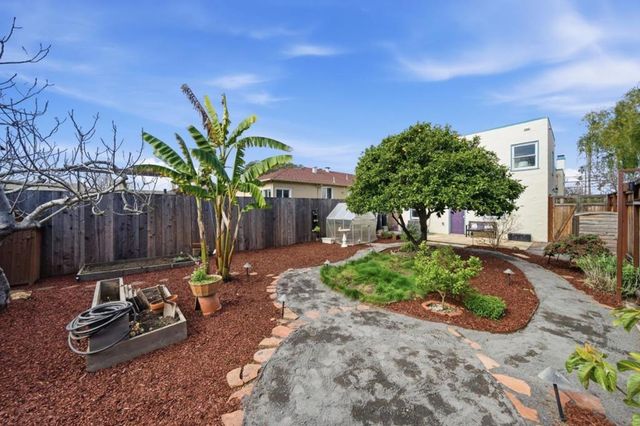 618 9th Avenue, San Mateo, CA 94402