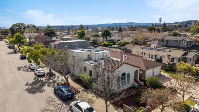 618 9th Avenue, San Mateo, CA 94402