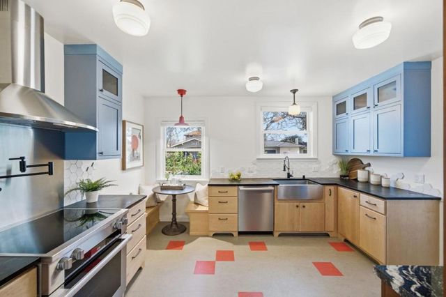 618 9th Avenue, San Mateo, CA 94402