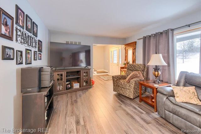 7310 Brewer Road, Flint, MI 48507