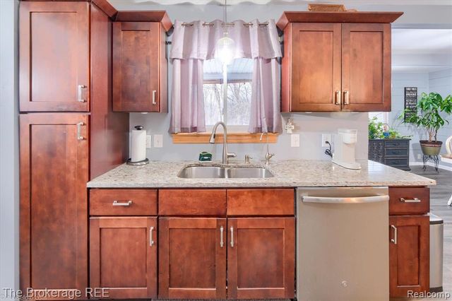 7310 Brewer Road, Flint, MI 48507