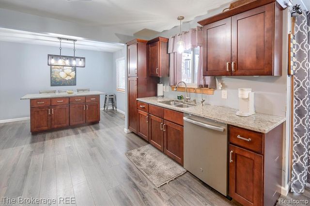 7310 Brewer Road, Flint, MI 48507