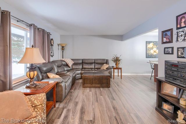 7310 Brewer Road, Flint, MI 48507