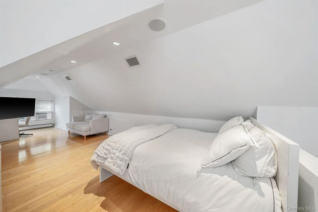 58 85th Street, Brooklyn, NY 11209