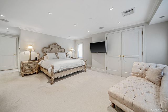 58 85th Street, Brooklyn, NY 11209