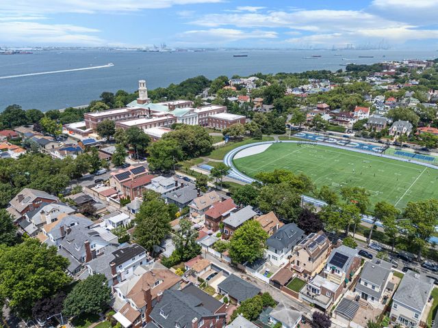 58 85th Street, Brooklyn, NY 11209