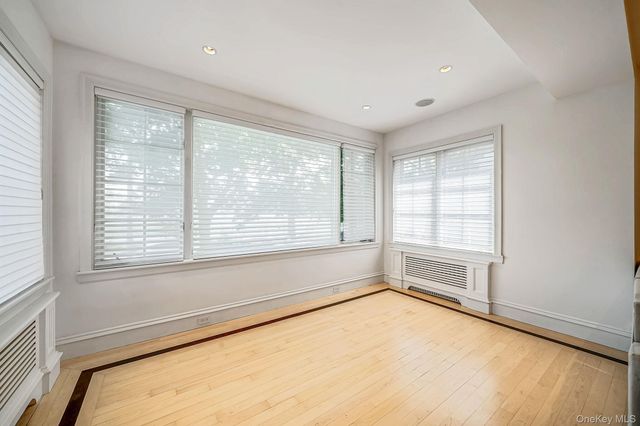58 85th Street, Brooklyn, NY 11209