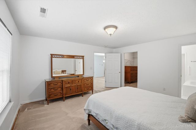 5443 Harbourwatch Way, Deerfield Twp., OH 45040