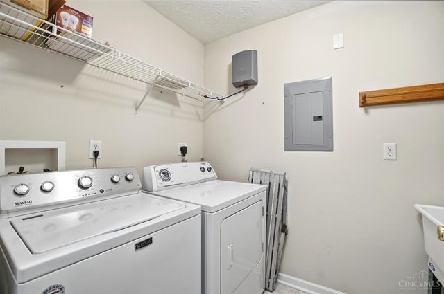 5443 Harbourwatch Way, Deerfield Twp., OH 45040