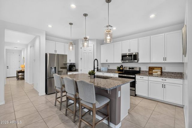18585 W EL CORTEZ Place, Wittmann, AZ 85361