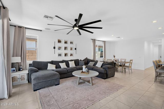 18585 W EL CORTEZ Place, Wittmann, AZ 85361