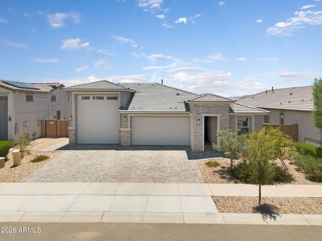 18585 W EL CORTEZ Place, Wittmann, AZ 85361