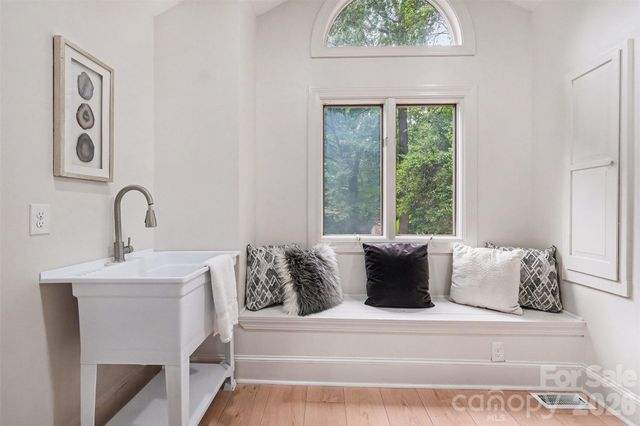 5042 Marci Lane, Belmont, NC 28012