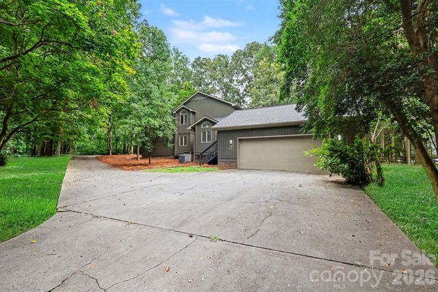 5042 Marci Lane, Belmont, NC 28012