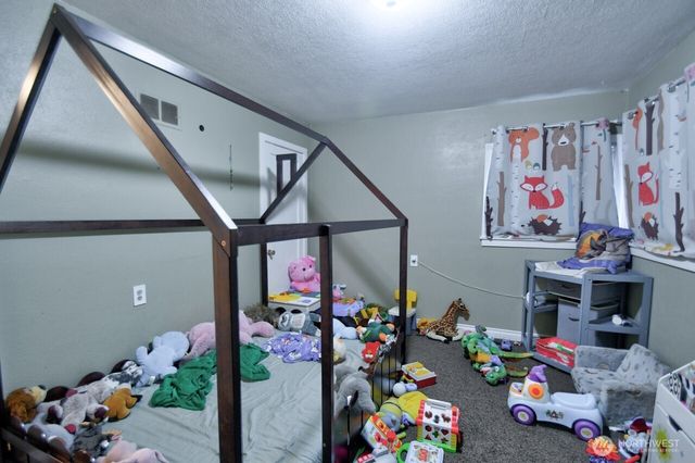 614 Alder Street, Centralia, WA 98531