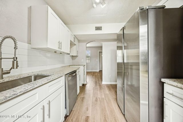 3078 W 15TH Street, Jacksonville, FL 32254