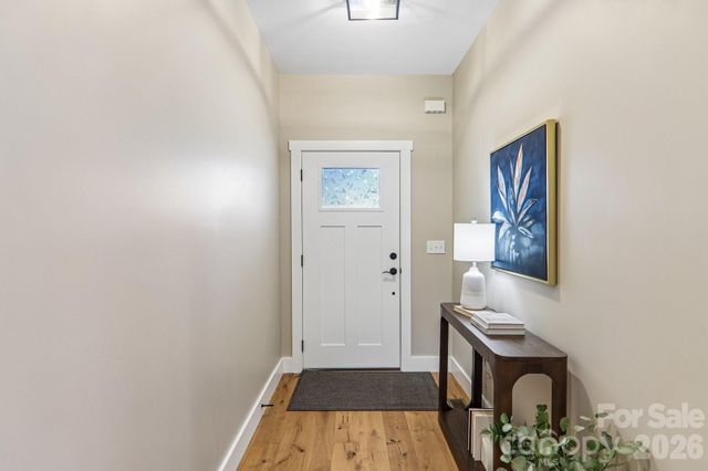 119 Olde Oak Way, Hendersonville, NC 28792