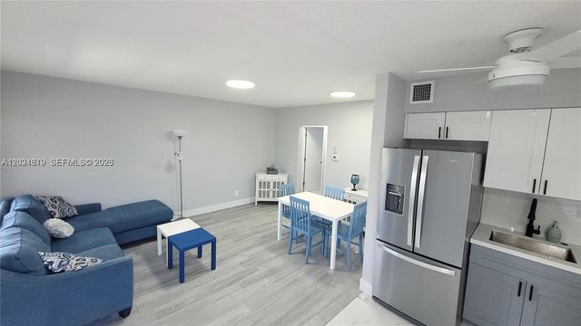 1150 Atlantic Shores Blvd 601, Hallandale Beach, FL 33009