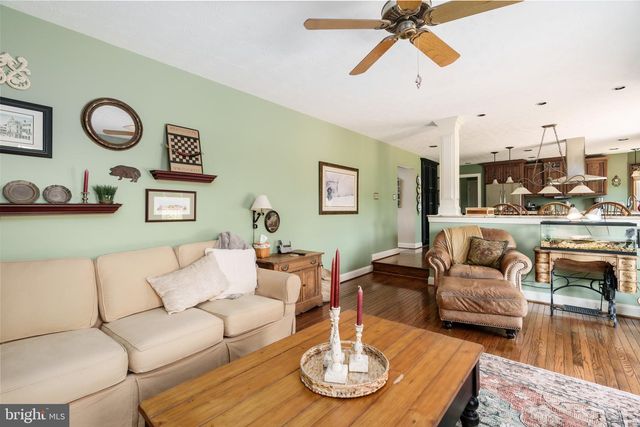 160 LONGVIEW DR, Elkton, MD 21921