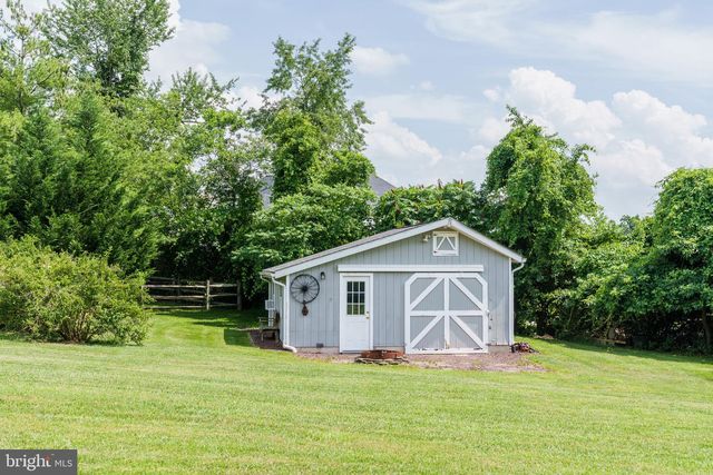 160 LONGVIEW DR, Elkton, MD 21921