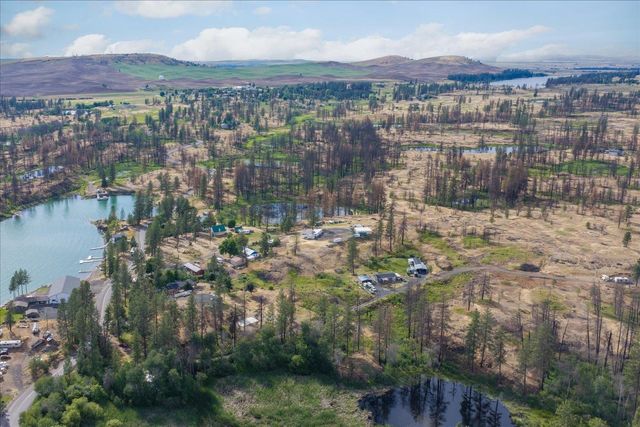 12326 S 8th St, Medical Lake, WA 99022