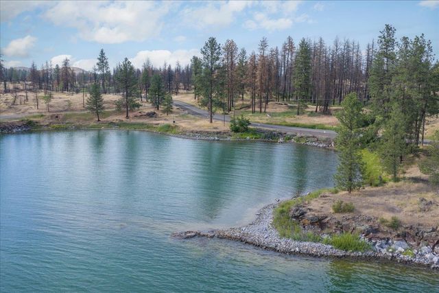 12326 S 8th St, Medical Lake, WA 99022