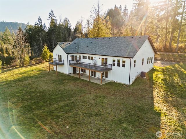 28024 NE 433rd Street, Amboy, WA 98601