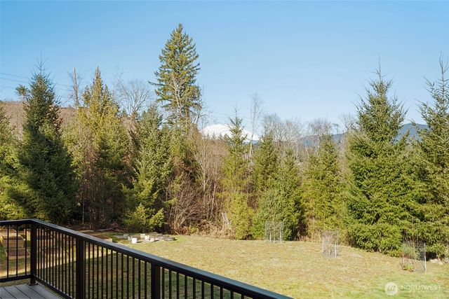 28024 NE 433rd Street, Amboy, WA 98601