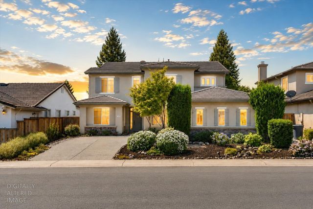124 Blue Bonnet Ct, Roseville, CA 95661