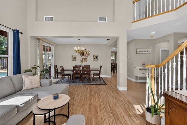 124 Blue Bonnet Ct, Roseville, CA 95661