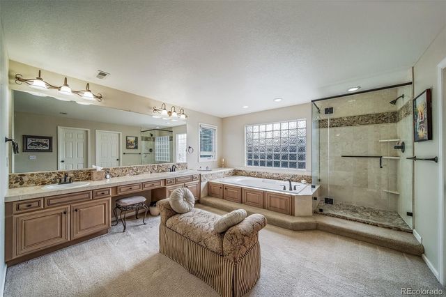 19676 E Pinewood Drive, Aurora, CO 80016