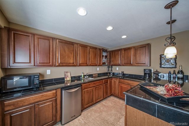 19676 E Pinewood Drive, Aurora, CO 80016