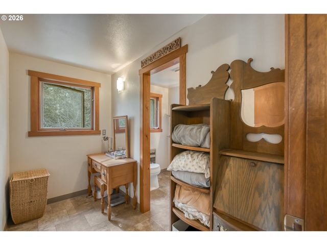 16493 Ne MAJOR Ln, Yamhill, OR 97148